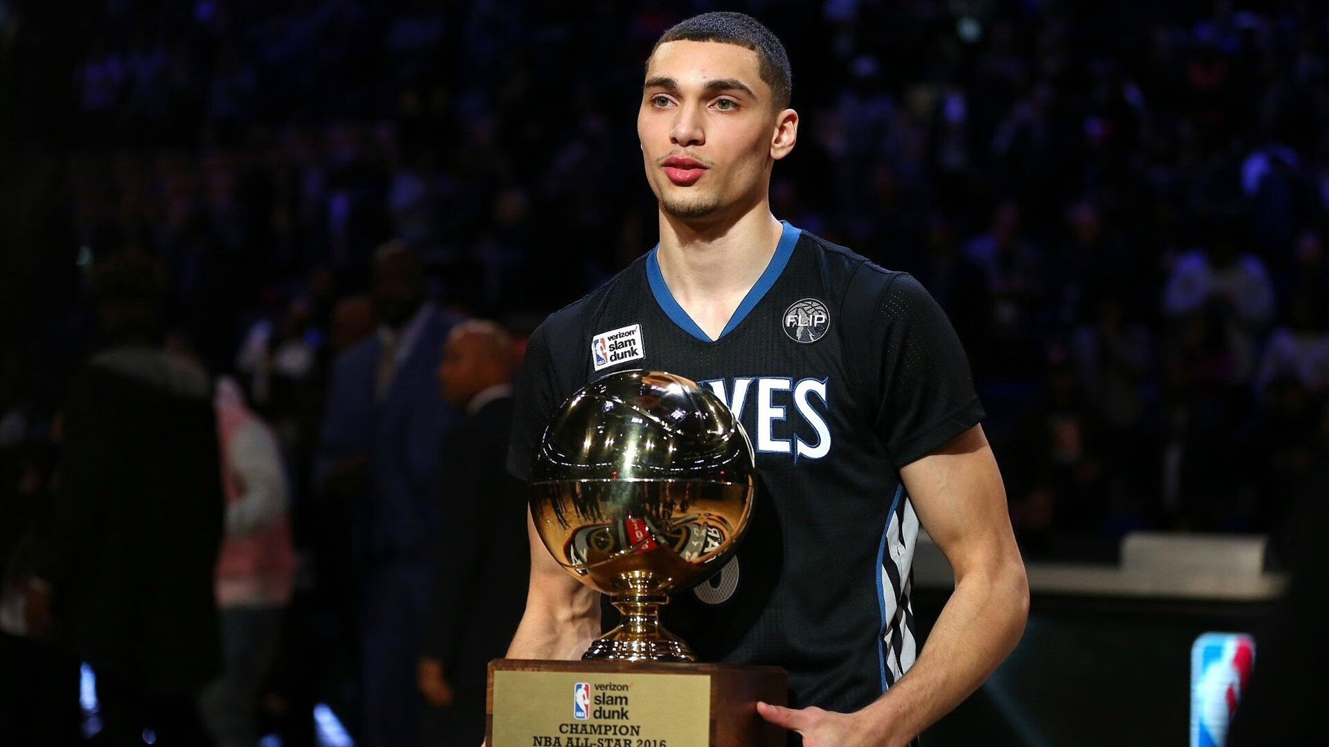 羽毛球名将意外退赛 赛事局势突变，羽毛球名将排名